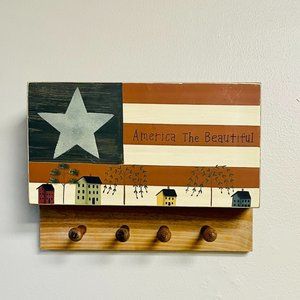 Key and Jacket Holder Box Victoria's Country Home NWT